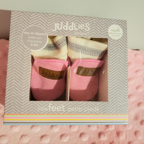 Juddlies 0-3 month girl Slippers - Picture 3 of 5